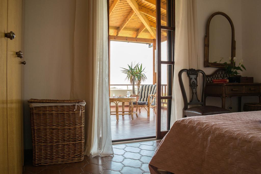 Alexandra Villa Stalós Esterno foto