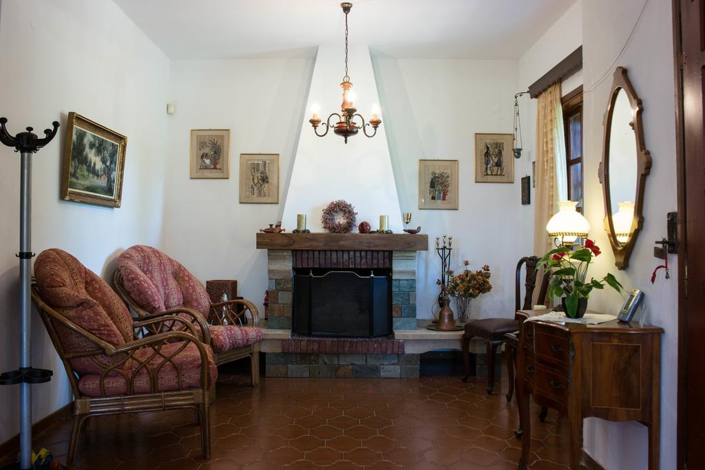 Alexandra Villa Stalós Esterno foto