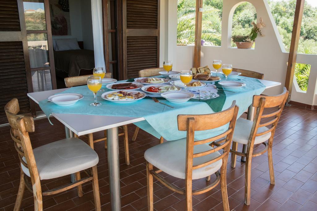 Alexandra Villa Stalós Esterno foto
